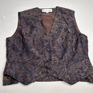 Vintage Alex De Bolzan Women's Paisley Vest - Brown and blue